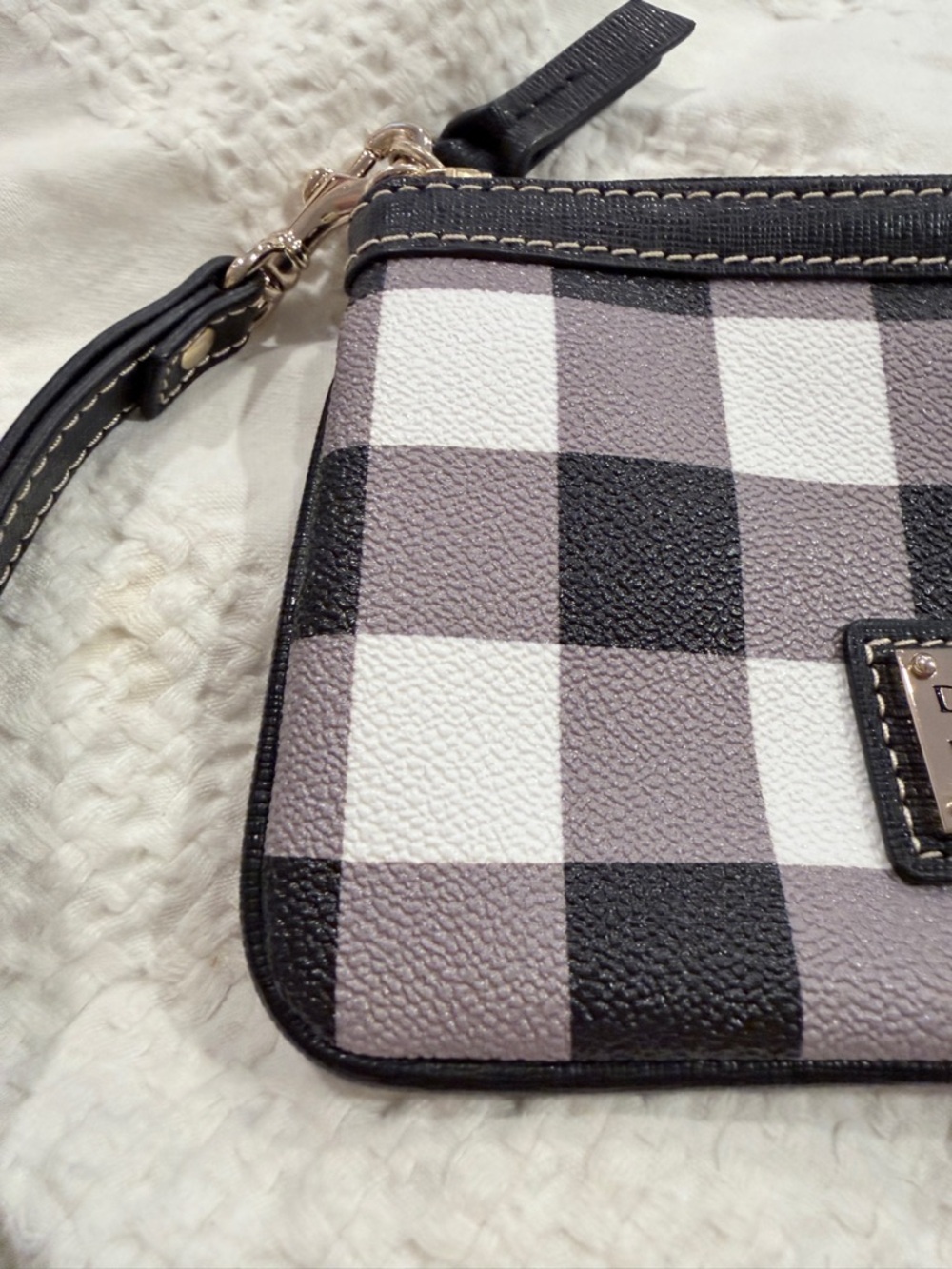 NWOT Dooney & Bourke Black, White and Gray Gingham Check Wristlet - Picture 7 of 16